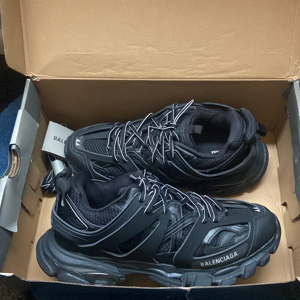 Balenciaga Track Size 44 Black